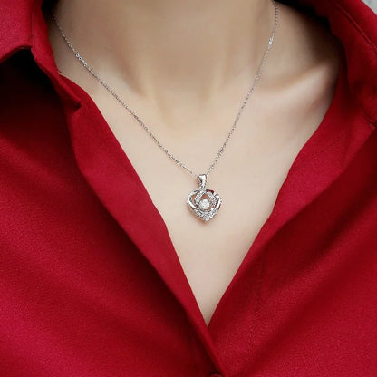 Exquisite 925 Sterling Silver Choker Necklace with 5.0mm Moissanite Snowflake Hearts Charm - Perfect for Gifts, Parties, and Weddings