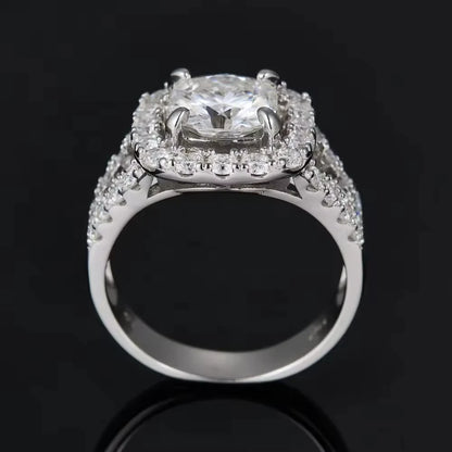 Exquisite YINHONG 3.5-Carat Moissanite Ring in S925 Silver - The Perfect Luxurious Wedding and Proposal Ring for Her