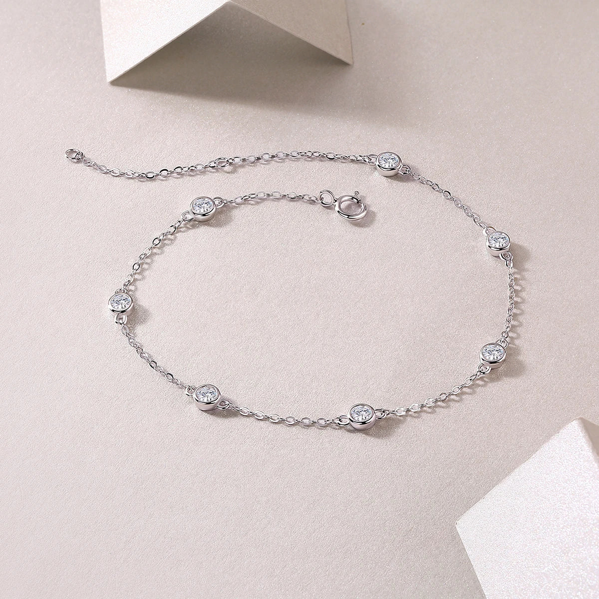 Exquisite Luxury 925 Sterling Silver Moissanite Tennis Bracelet - The Perfect Gift for Weddings, Parties, and Everyday Elegance