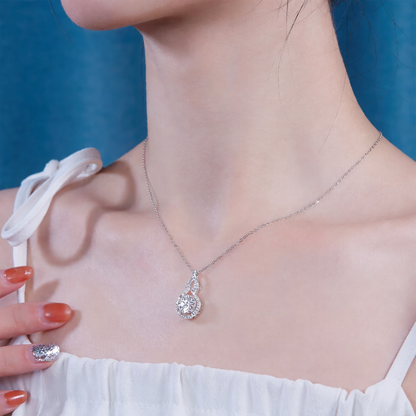 2CT Moissanite Pendant Necklace – Sterling Silver Elegance